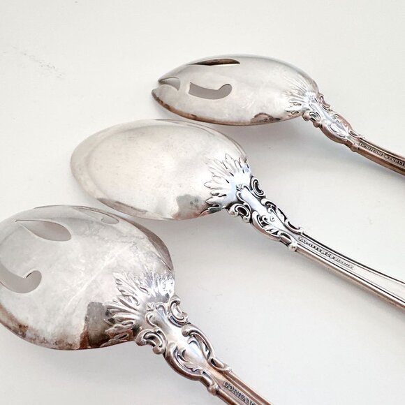 GORHAM STERLING SILVER CHANTILLY SLOTTED SERVING SPOON 8.5" LONG SET OF 3 - Picture 7 of 7